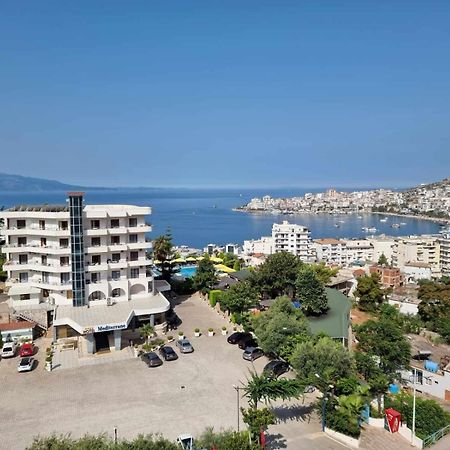 Two Suns Apartament Sarandë Esterno foto
