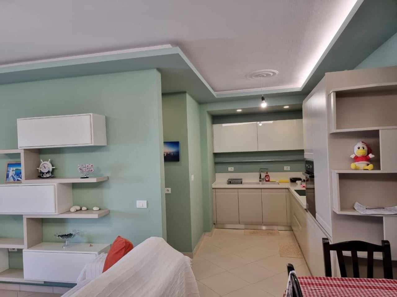Two Suns Apartament Sarandë Esterno foto