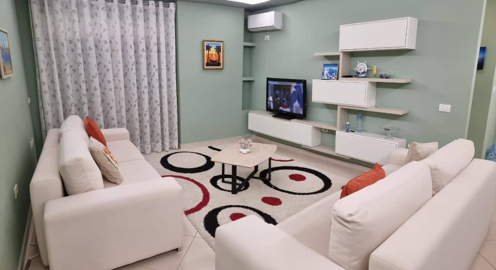 Two Suns Apartament Sarandë Esterno foto